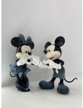 懿清艺术｜比心米奇 (Love Gesture Mickey) —— 15cm 潮流收藏系列 (星空元素 / 情人禮品)