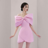 夏季新款性感一字肩a字裙優雅風網紗拼接蝴蝶結粉魚骨收腰連身裙